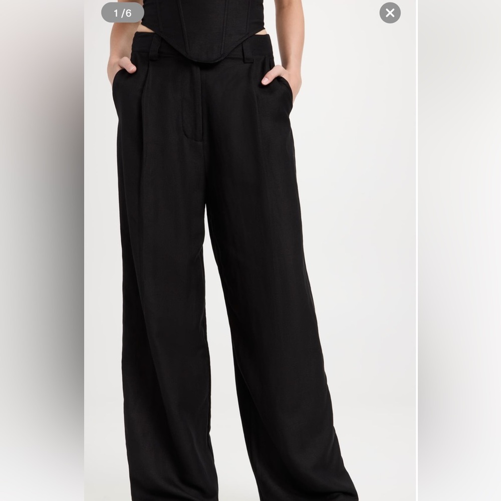 NWT Lioness wide leg black pants